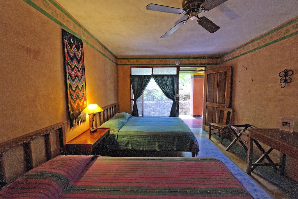 Lake Arenal Hotel And Brewery Tronadora الغرفة الصورة