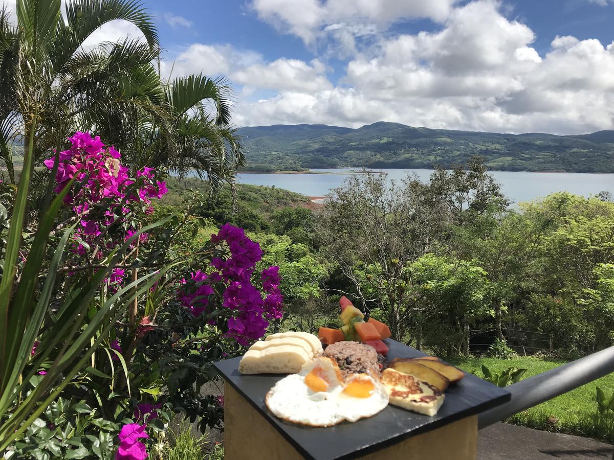 Lake Arenal Hotel And Brewery Tronadora المظهر الخارجي الصورة