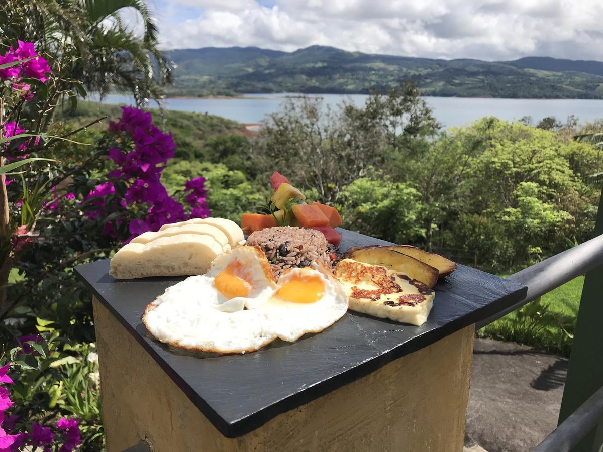 Lake Arenal Hotel And Brewery Tronadora المظهر الخارجي الصورة